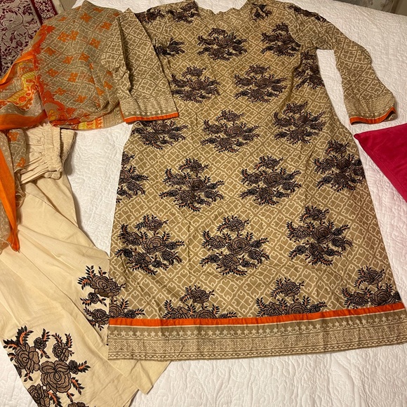 Salwar Kameez Dresses & Skirts - embroidered 3 pc suit kameez indian pakistani